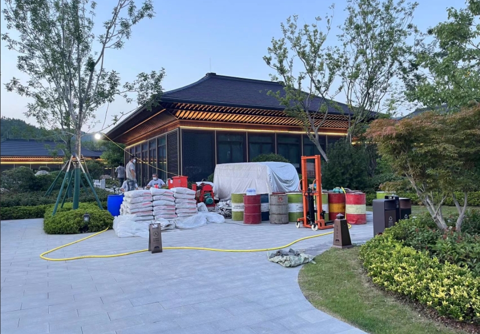 新造别墅一侧基础沉降应对策略